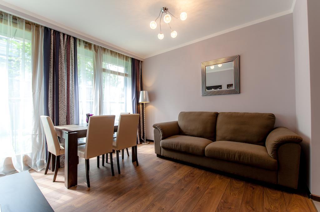وارسو Exclusive Apartments - Wola Residence الغرفة الصورة